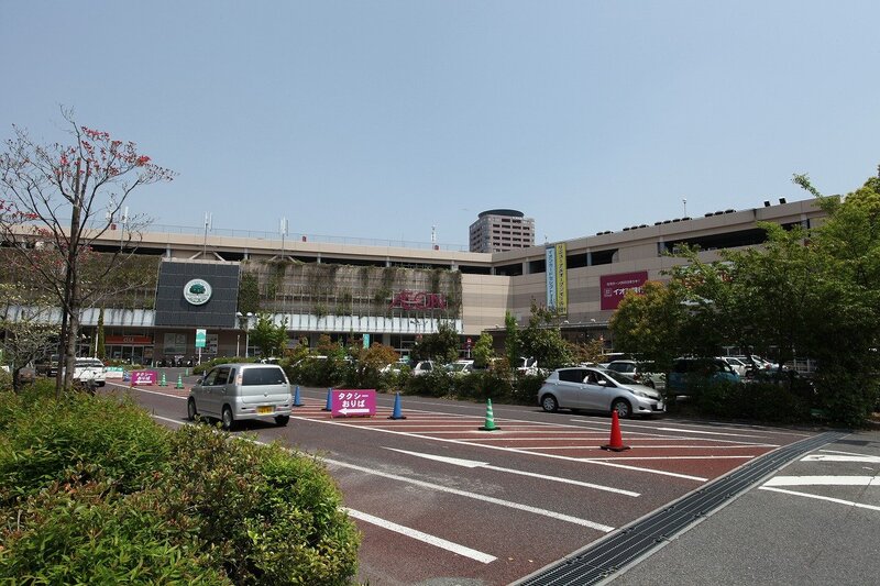 ショッピングセンター　イオンタウン千種（ショッピングセンター）まで370m