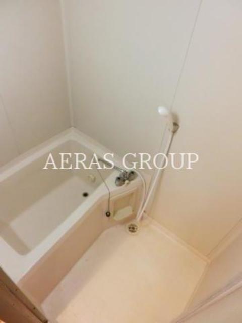 バス・シャワールーム　別部屋参考写真。