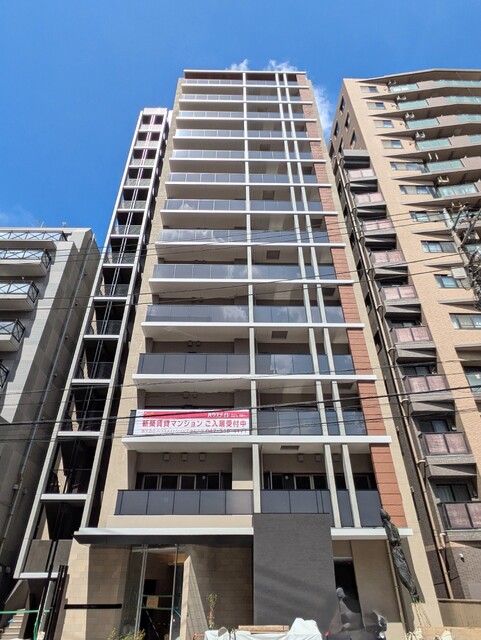 建物外観　ハウスメイトの新築賃貸マンション★２０２６年８月撮影★