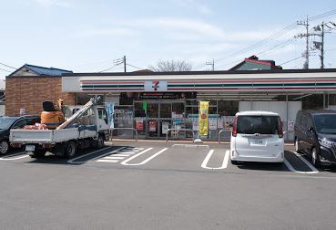 コンビニ　セブンイレブン 日野本町7丁目店（コンビニ）まで439m
