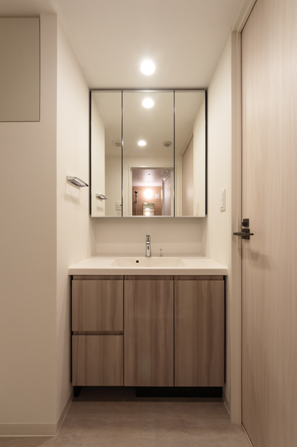 洗面設備　※写真は同タイプ住戸です。