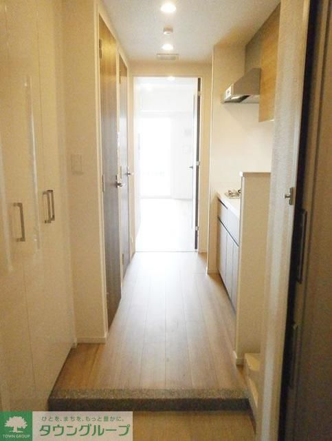 玄関　※写真は同タイプ住戸です。