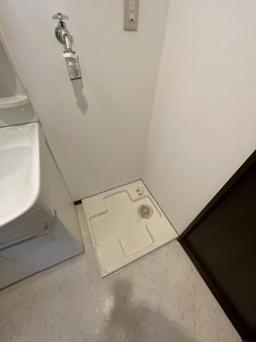 その他　室内洗濯機置き場です