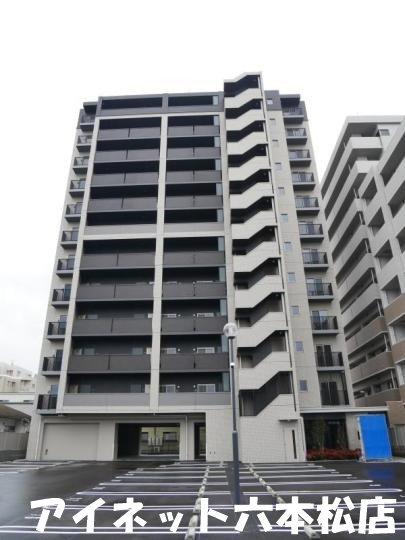 建物外観　設備の整った2SLDK物件です。