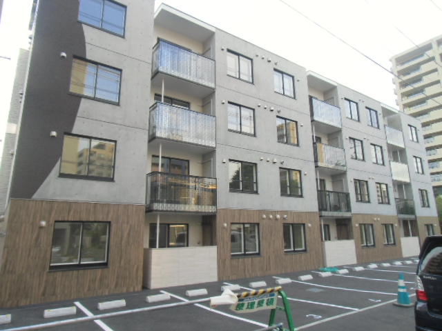 建物外観　■設備充実マンション♪■