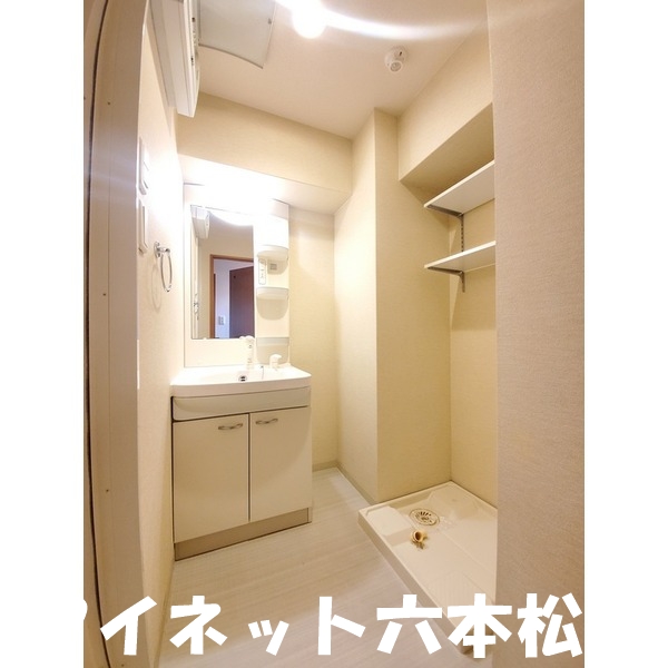 洗面設備　朝のご支度はこちらから