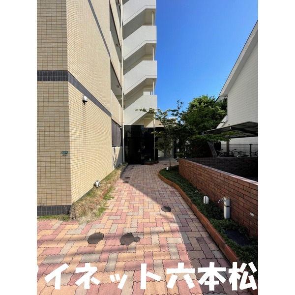 その他共有部分　早く帰って来たくなるエントランスですね