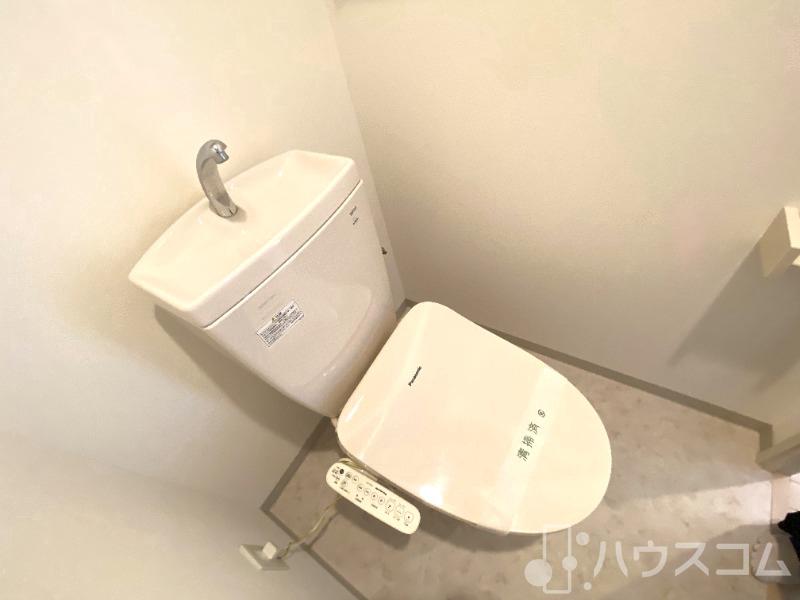 トイレ　温水暖房便座です！