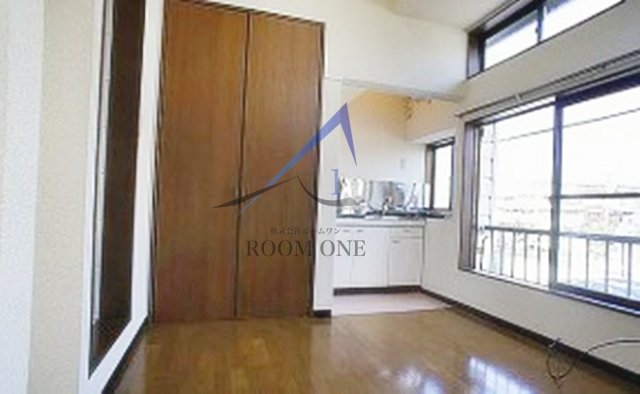 居室・リビング　洋室のお部屋です。