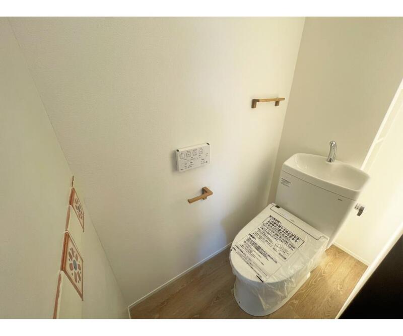 トイレ　清潔感のあるトイレです