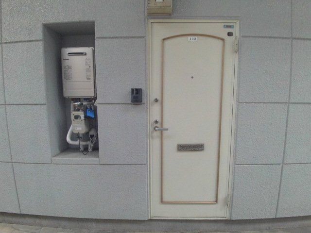 玄関　エントランス