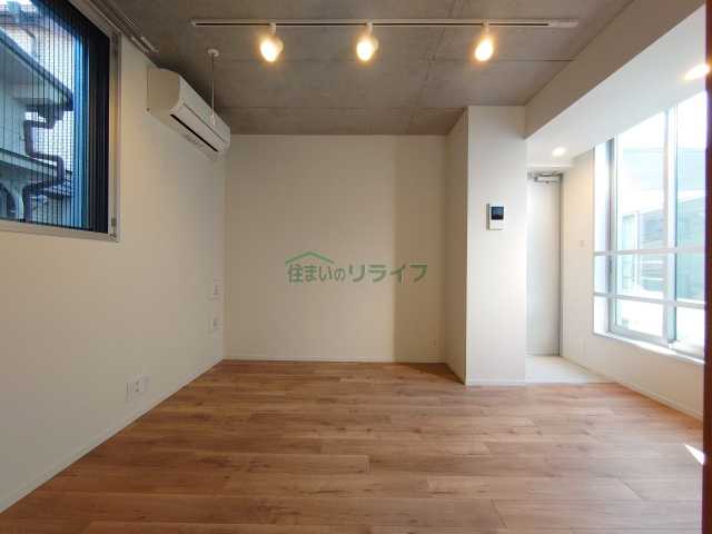 居室・リビング　リライフ下北沢店