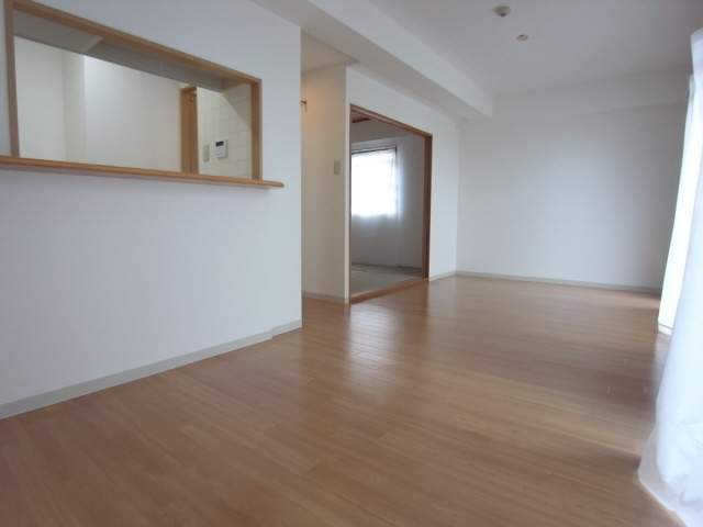 アーバネックス芦屋業平の居間写真