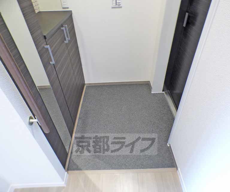 玄関　玄関です。