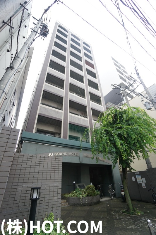 地下鉄七隈線 渡辺通駅 徒歩8分 11階建 築35年の外観写真