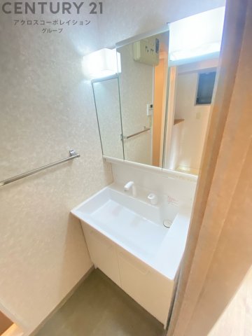 洗面設備　独立洗面化粧台付きでおすすめです！