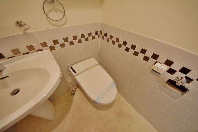 トイレ　☆清潔感のあるトイレです☆