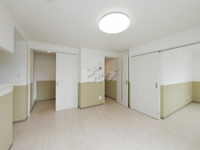居室・リビング　キレイな内装のお部屋です！