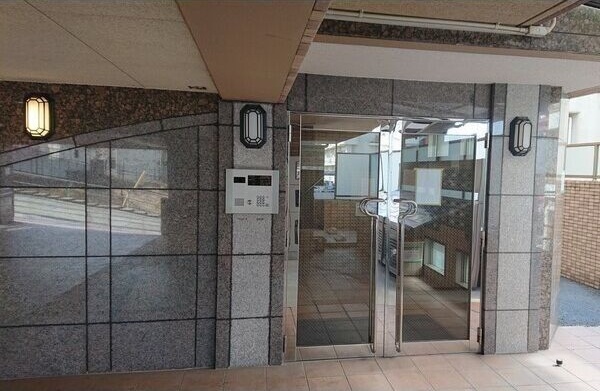 エントランス　★☆他社掲載も内見や契約可能！相見積もり大歓迎☆★