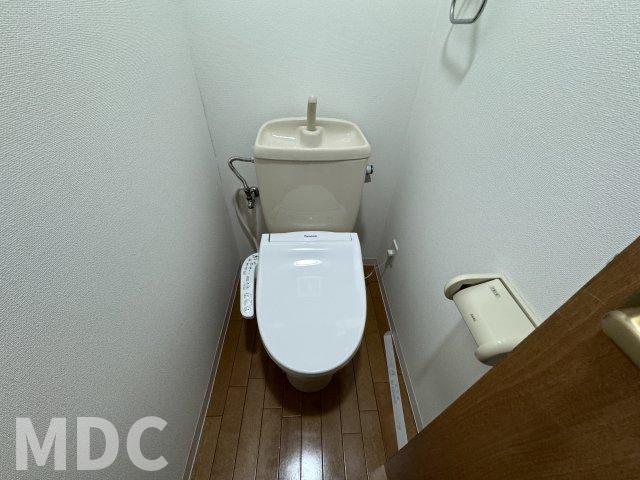 ＪＲ牟岐線 阿波富田駅 徒歩17分 3階建 築27年のトイレ写真