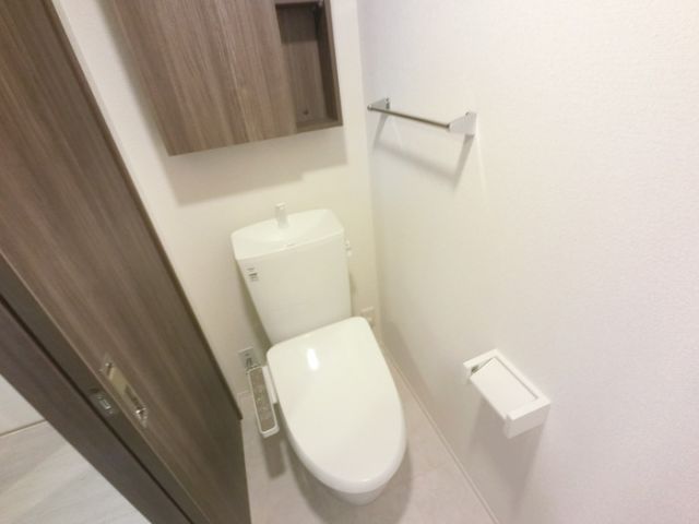 ＪＲ高崎線 高崎駅 徒歩12分 3階建 築3年のトイレ写真