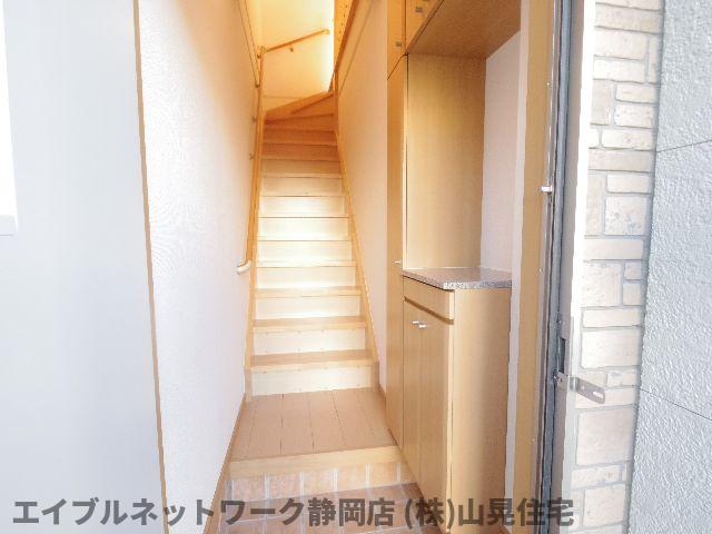 玄関　明るい玄関です