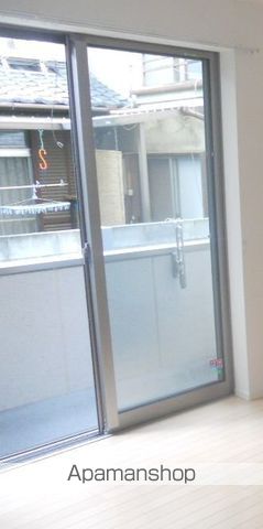 ＪＲ中央線 三鷹駅 徒歩15分 3階建 築17年の内装写真
