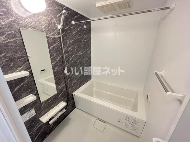 高根沢町新築アパートC棟の風呂写真