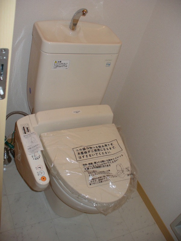 水島臨海鉄道 西富井駅 徒歩26分 2階建 築21年のトイレ写真