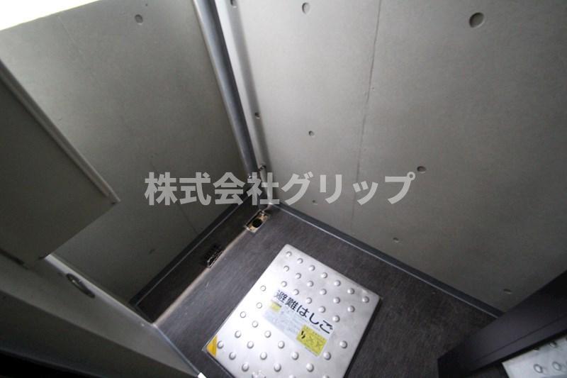 東急東横線 反町駅 徒歩3分 4階建 築8年の内装写真