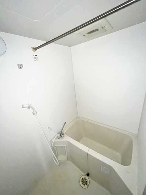 バス・シャワールーム　別部屋参考画像