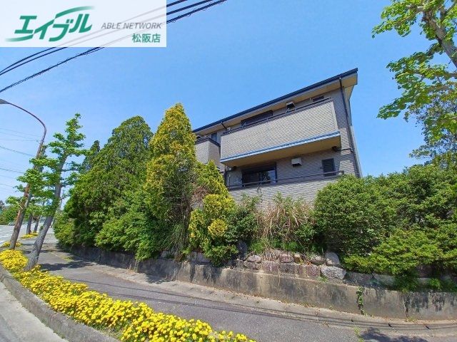 ハイツリープライツF棟