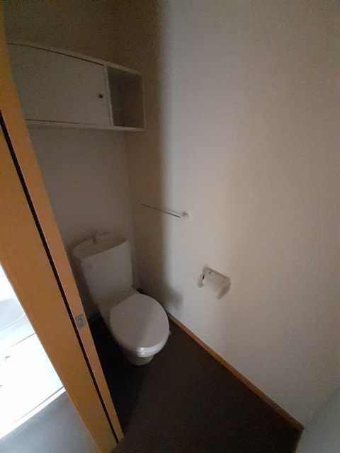 メゾン・アリコヴェールのトイレ写真