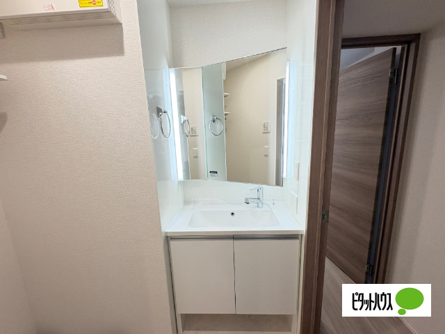 セレスティア六町IVの内装写真