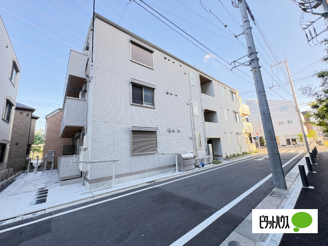 セレスティア六町IVの外観写真
