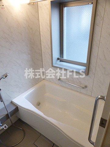 都営大江戸線 麻布十番駅 徒歩5分 10階建 築24年の風呂写真