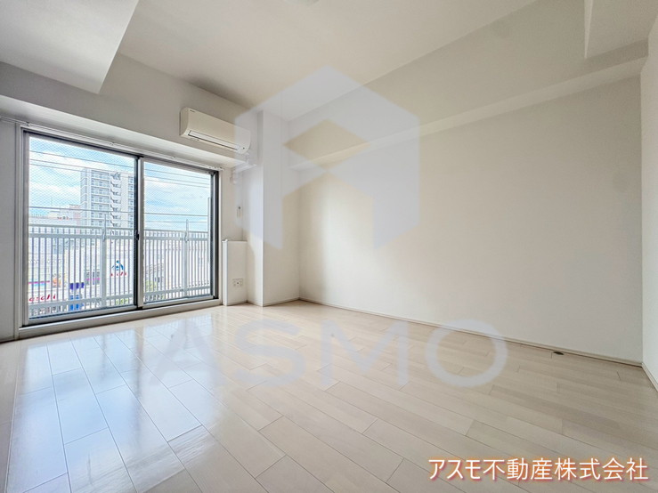 居室・リビング　同マンション別部屋　参考写真
