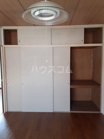 磯部ハイツ月見屋敷Aの内装写真