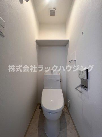 京阪本線 香里園駅 徒歩14分 3階建 築3年のトイレ写真