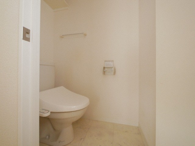 ヴィラ・コンフォート琴似のトイレ写真
