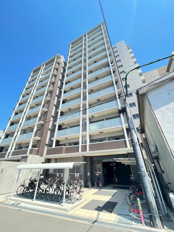大阪市浪速区芦原のマンションの建物外観