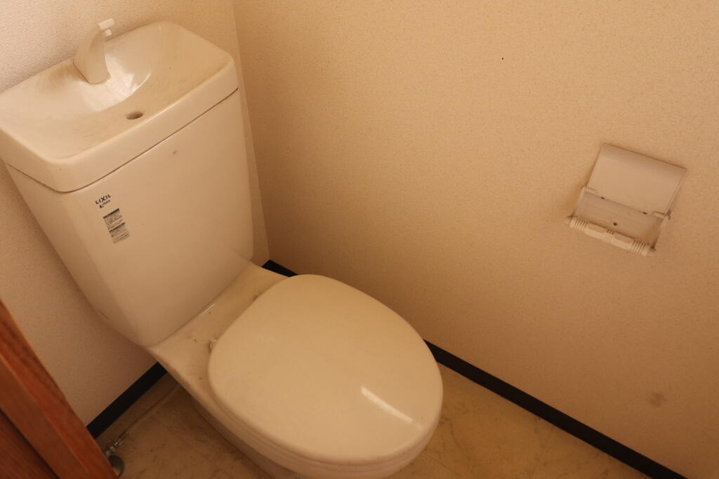 トイレ　洋式トイレです。