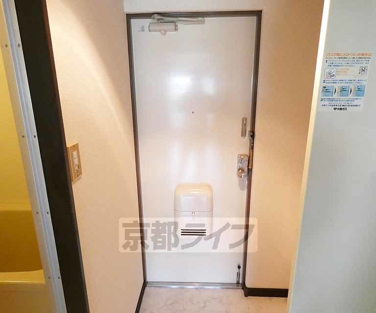 玄関　玄関です。