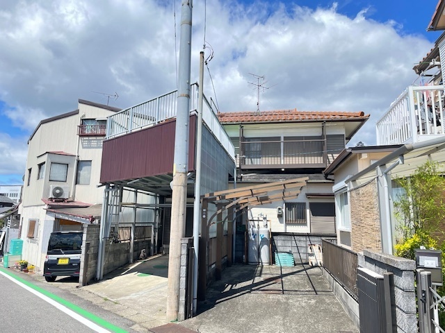 奥町剱光寺戸建の建物外観