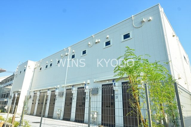 グラナーデ成城学園前A棟の建物外観