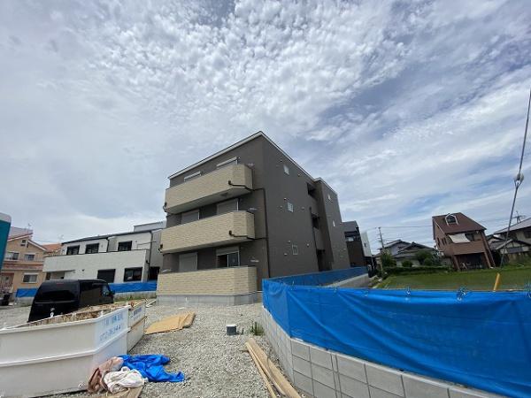 堺市中区堀上町のアパートの建物外観