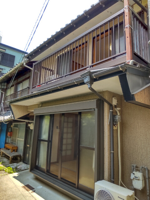 こんな場所に隠れ家的一戸建て　～from 八幡町～の建物外観