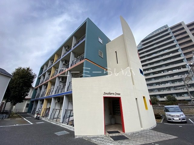 サザンクロスの建物外観