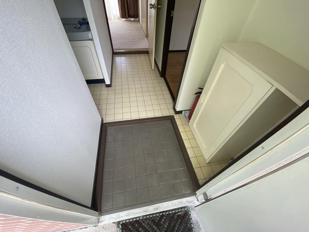 メゾンクレールの玄関写真