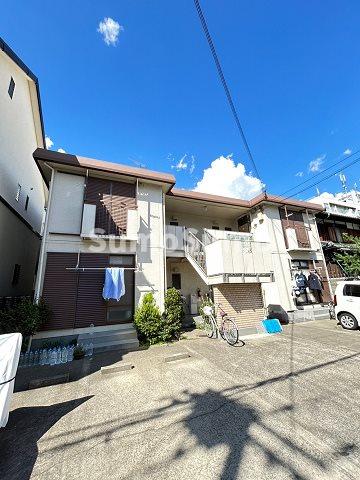 建物外観　外観は落ち着いています